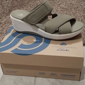 Cloudsteppers by Clarks